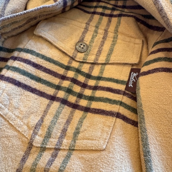 Woolrich Thick Cotton Flannel Plaid Button Down / Men's Medium - Picture 8 of 12